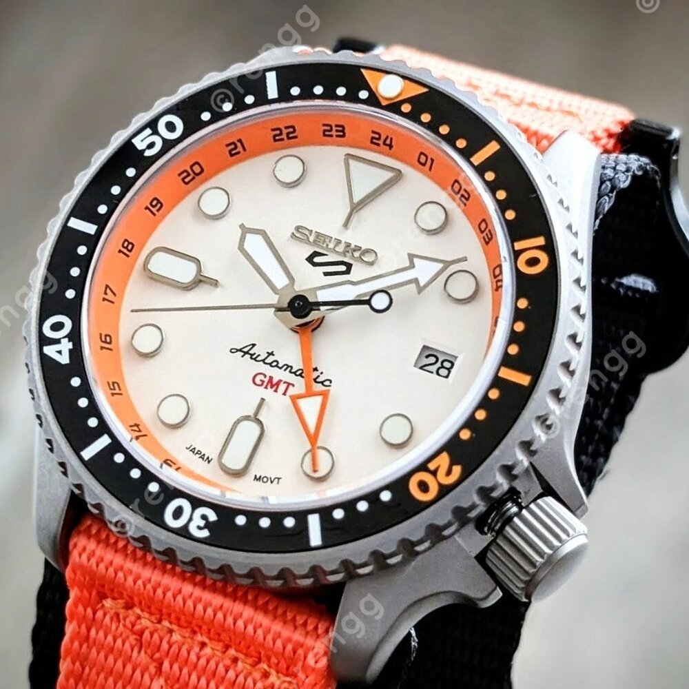 Full Automatic Titanium Gmt White Orange Diver 42… - image 3